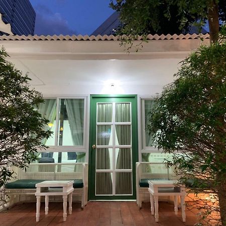Отель Khunnai House Чиангмай Экстерьер фото